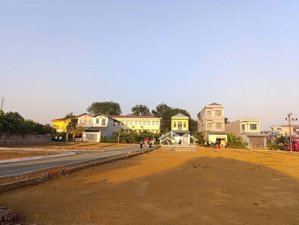 đất nền hoà lạc 1.8 tỷ đường vào 11m trải nhựa