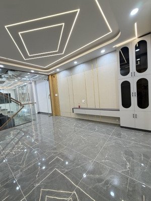 nhà mới vào ở ngay giáp quận 6 tân phú