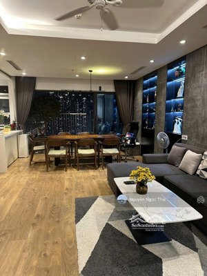 (giá chuẩn) bán căn 3pn - 2wc 99m2, đủ nội thất, sổ đỏ, có slot ô tô. giá 11,5 tỷ handi resco