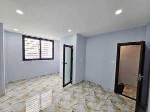 nhà ngô đức kế bình thạnh 17m 2 tầng giá 2.35 tỷ