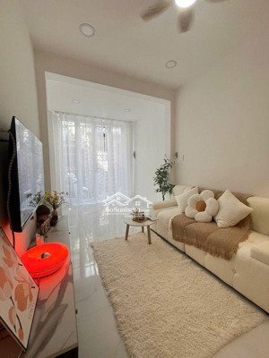 nhà mới full nội thất đ. lâm văn bền q.7 giá chỉ 4,5 tỷ