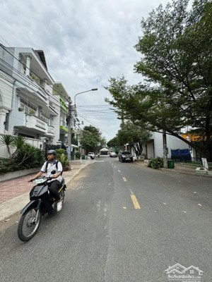 bán biệt thự d2d, p. thống nhất, biên hoà: 201m2, giá 19 tỷ