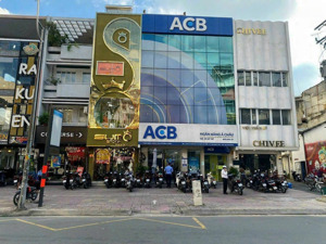 siêu phẩm nhà mt phan đình phùng phú nhuận . dt gần 5x20m cn 88.9m2 4 tầng giá 29.5 tỷ