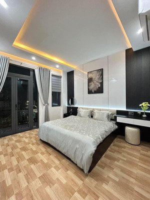 bán nhà kiệt ô tô cù chính lan full nội thất đẹp vào ở ngay