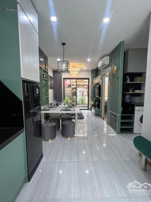 bán căn 2pn/2wc 2tỷ266 full thuế phí, có cam kết thuê lại 2 năm 216tr, ngay mặt tiền đường xl hn