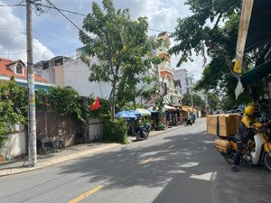 tòa nhà 50 chdv có thu nhập nét 230 tr/tháng dương quảng hàm gò vấp gần nhiều trường đại học