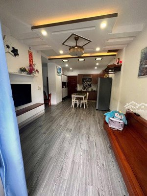 chính chủ kẹt tiền cần bán gấp căn hộ chung cư bình phú 2