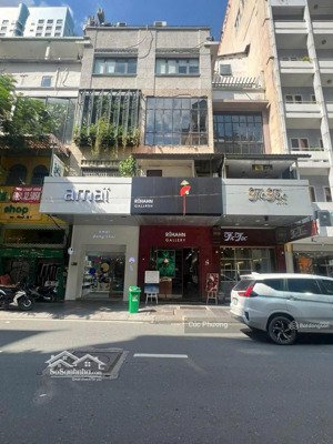 thương hiệu! bán nhà mt đường nguyễn trãi, quận 5 (4.5x18m, 4 tầng, hđt 100 triệu/tháng) giá 34 tỷ