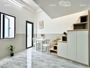 siêu phẩm duplex full nội thất view cửa sổ kính - ngay lũy bán bích, âu cơ, trường đh văn hiến