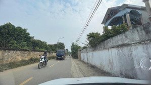 cần tiền cắt lỗ 2 lô đất ở tùng thiện - sơn tây. lh e hường: 