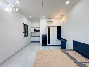 căn hộ full nội thất - ban công ngay vườn lài - cầu sắt nguyễn thái sơn - đh vlu - emart