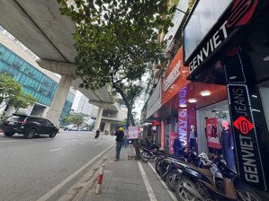 nhà hai mặt phố siêu phẩm chỉ có 1. phố cầu giấy siêu phẩm kinh doanh st 165m2 5 tầng giá 125 tỷ