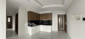 cho thuê căn hộ 3 phòng ngủ giá chỉ 6tr, ở được liền