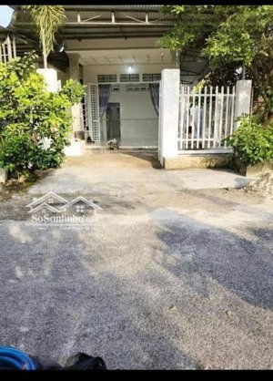 cần bán gấp căn nhà cấp 4 đ. suối lội, củ chi. dt 150m2, sổ hồng riêng