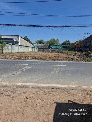 chủ bán lỗ lô mt nguyễn thị lắng 242m2 shr full tc còn tl