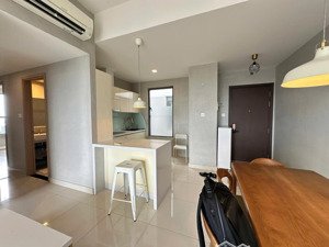 bán nhiều căn 2pn view sông có sổ hồng, có suất cho người nước ngoài gọi 