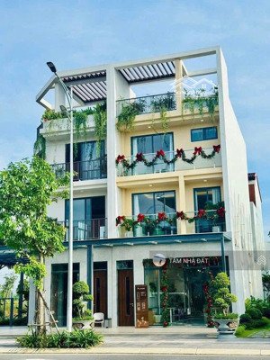bán nhà phố 3 tầng [ 6x14m cn 82m2- 250m sử dụng ] - phan văn trị, q.bình thạnh - vào ở ngay