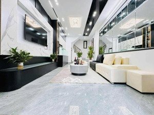 bán nhà võ chí công - nội thất sẵn - 35m2x5t - 7.98 tỷ