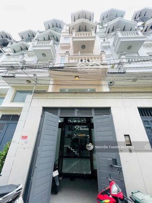 cho thuê nhà hxh đường nguyễn văn dung p6 ngay cuối đường nguyễn oanh