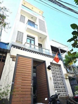 đừng bỏ lỡ cơ hội này, 4x13m, 4 tầng btct, sổ vuông vức, trần bình trọng bình thạnh, 7.75 tỷ tl