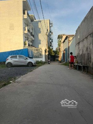 sát bên đh nguyễn tất thành. hxh. 7.3x26 187m2. xây mới 5 tầng 39tr/m2