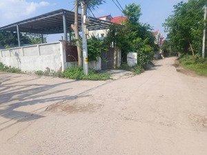 cần bán mảnh đất 124m2 mặt đường trục chính bến đò vườn chuối, xã phú xuyên