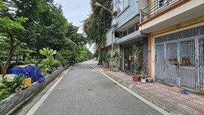 bán nhà biệt thự thạch bàn, gần hà nội garden city, 3 tầng, dt 157m2, mt 9,2m, đường rộng 7m, 2025