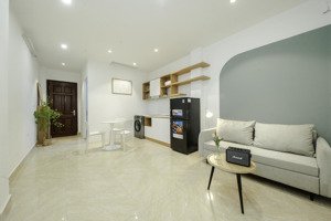 cho thuê căn hộ dịch vụ, ccmn 1n1k cao cấp mặt phố 84 hoàng văn thái , thanh xuân.