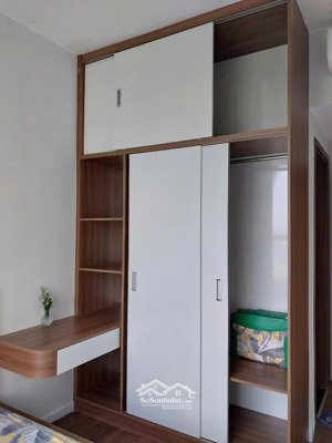 bán nhanh căn hộ view hồ bơi sẵn sổ hồng tặng kèm nội thất cho khách mua