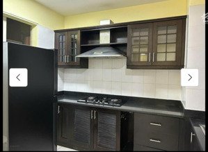 cần bán chung cư phú mỹ - hoàng quốc việt quận 7. dt 80m2, 2pn , 2wc, giá 5tỷ (sổ hồng)