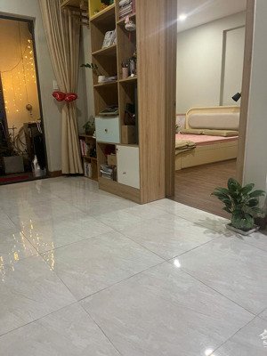 bán căn hộ thủ thiêm garden,đường liên phường,quận 9 gồm 1pn và 1wc full nội thất có ban công