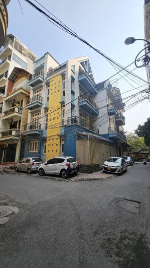 bán nhà phân lô quân đội 168 hào nam dt 73m nhà 4 tầng giá hơn 20 tỷ. lô góc ô tô tránh 2 mặt tiền