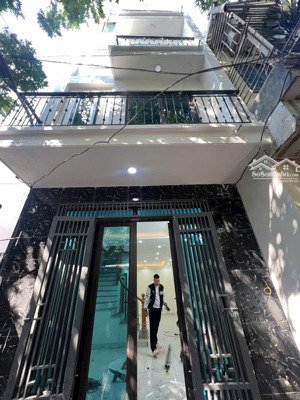 nhà đông la, 40m2*4t, vị trí đẹp 30m ra đường oto 700m ra kđt đô nghĩa, gần đh phenika. giá 4,8 tỷ