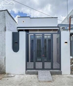 Nhà trệt rộng mới đẹp 2 phòng ngủ - Hẻm 11 Nguyễn Văn Linh