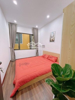 chính chủ cần bán nhà phố hào nam 20m2 3 tầng, 4,15 tỷ