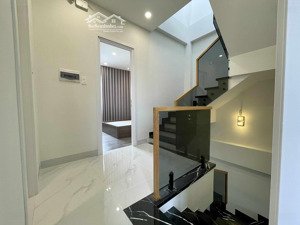 nhà mới đón tết - hẻm xe hơi thông - âu cơ - vip tân bình - 3tầng - ngang 4m - 103m2 - 11,5tỷ