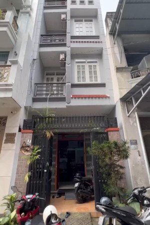 chính chủ bán nhà hẻm 8m, ngay chợ tân hương, lê thúc hoạch, phạm văn xảo, vườn lài, 9 tỷ tl