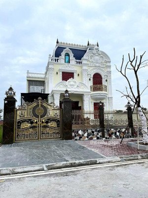 bán gấp siêu biệt thự khu đô thị văn khê 210m2 x3t. kinh doanh cho thuê đẳng cấp. nhà thô