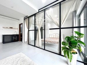 1pn / 40m2 / ngay khu hồng hà - yên thế / sân bay tân sơn nhất / toà nhà mới xây - luxury