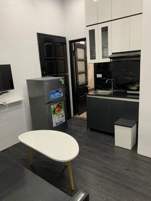 cho thuê chung cư mini 1 ngủ 1 khách phòng full đồ 30m2, gần phố, gần chợ