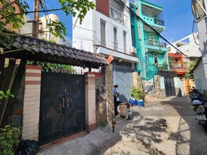 chdv 24 phòng thang máy + hầm + 6 tầng dòng tiền 100tr/th. ngay nguyễn văn trỗi, phú nhuận.