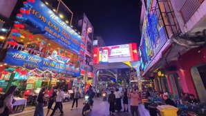 siêu phẩm nhà 4 tầng phố đi bộ bùi viện, dt 94 m2, ngang khủng 9.4 m giá tốt