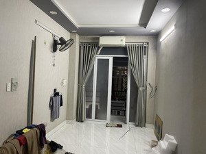 bán nhà ngay trung tâm quận 1, khu bùi viện