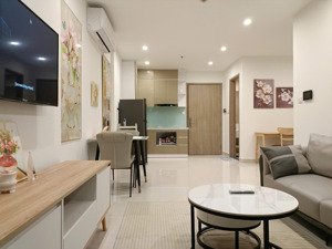 cần tiền bán rẻ căn 1n + 48m2 toà s103, giá thu về chỉ hơn 3 tỷ