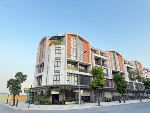 giảm giá sâu nhất ocp3! phố biển 100m2 - 2 mặt đường, đối diện 40 toà chung cư, đối diện trường học