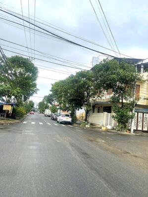 CHÍNH CHỦ CẦN BÁN GÓC 2 MẶT TIỀN – VỊ TRÍ VÀNG SÁT BIỂN