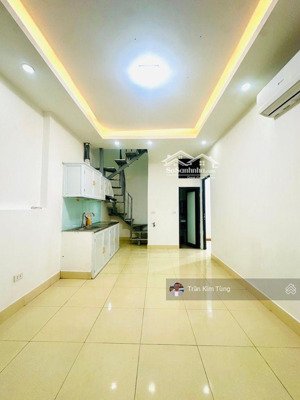 bán nhà sài đồng - nguyễn văn linh 35m x 2tầng- mặt tiền rộng thoáng sáng. giá 3.9 tỷ