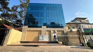 toà nhà mới xây có pccc sát góc 2mt tăng bạt hổ, quận 5. 16,4x24m, 1hầm 5 tầng, 1650m2 sàn - 165 tỷ