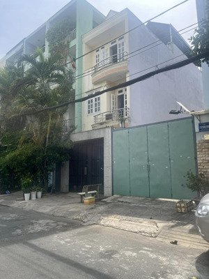 bán gấp nhà mt đường 24b khu tên lửa ngay công viên 4x20m 2 lầu giá 10.3 tỷ (giá tốt )lh 