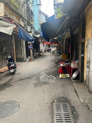 bán nhà ngay mặt phố hàng chuối mặt chợ kinh doanh